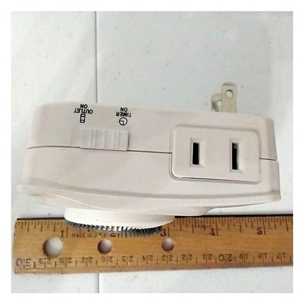 Intertek 24 Hour Analog Lamp Timer - Picture 3 of 6